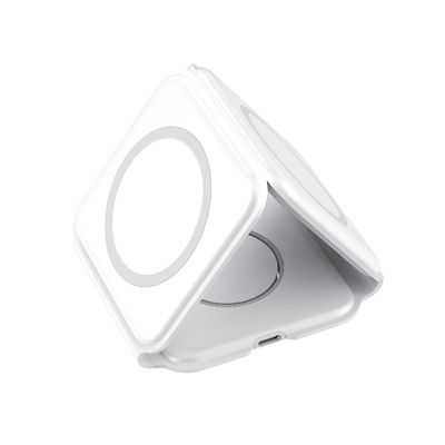 Goede prijs wit zwart 3 In 1 Opvouwbaar draadloos oplader ondersteunt Iphone Iwatch Airpods Oroptelefoon online
